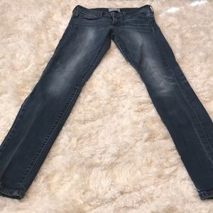 Banana Republic Women’s Size 26 skinny jeans